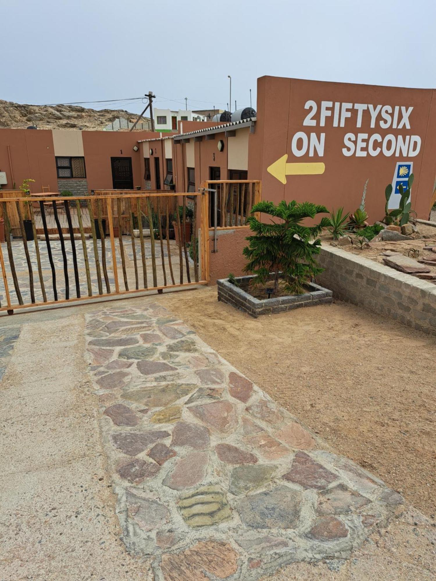 شقة 2Fiftysix On Second Lüderitz المظهر الخارجي الصورة
